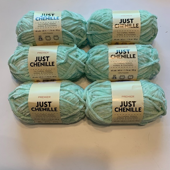 COPY - 6 Skeins Premier Yarn chenille mint green - Picture 1 of 1